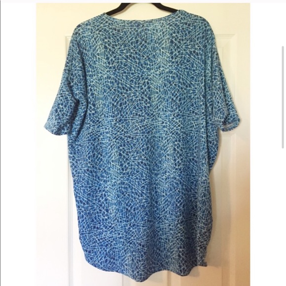 LuLaRoe Printed Blue Irma XS - Picture 3 of 7
